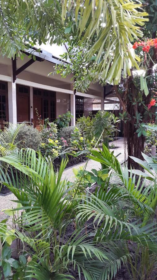 Trawangan Cottage 2 Gili Trawangan Esterno foto